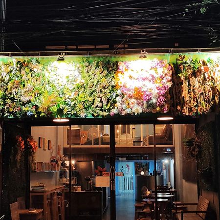 Phobphan Hostel Bangkok Eksteriør bilde