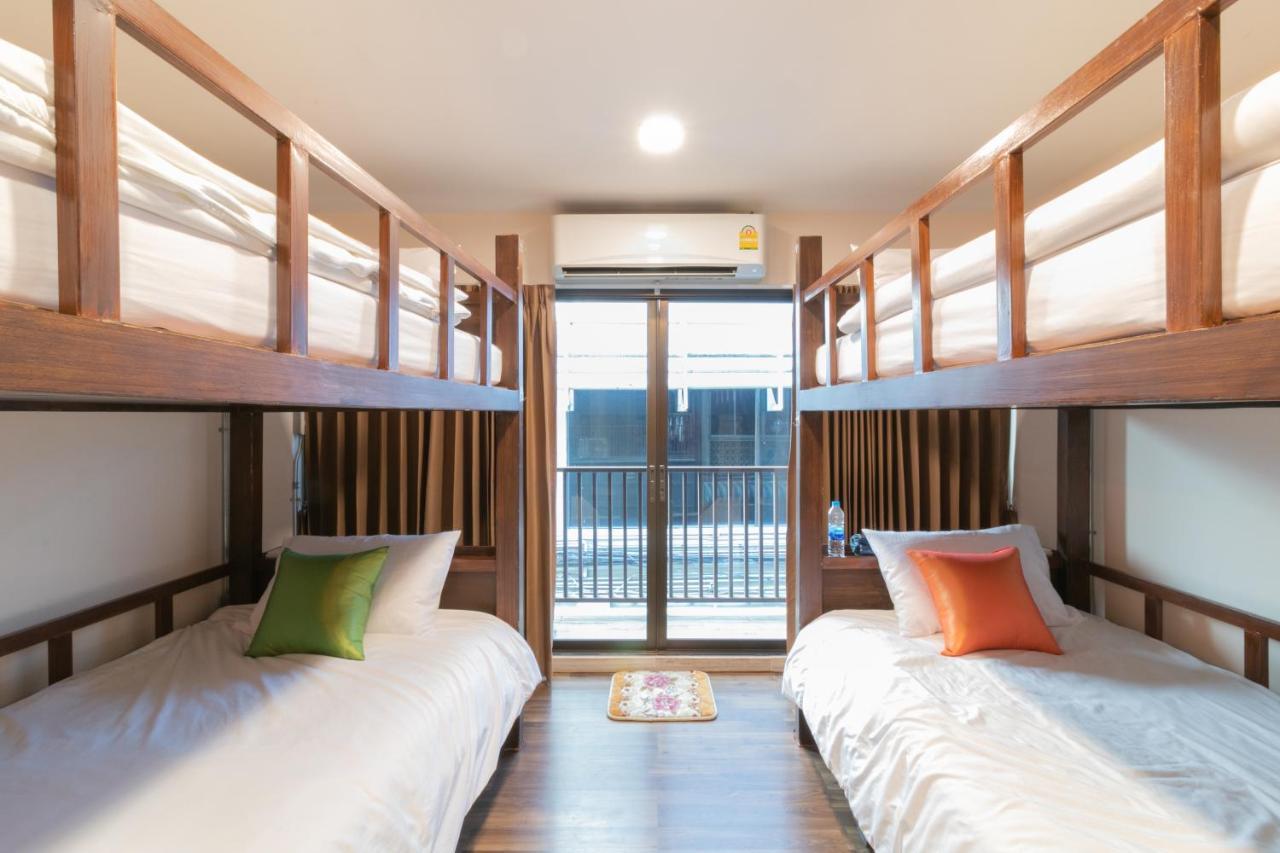 Phobphan Hostel Bangkok Eksteriør bilde