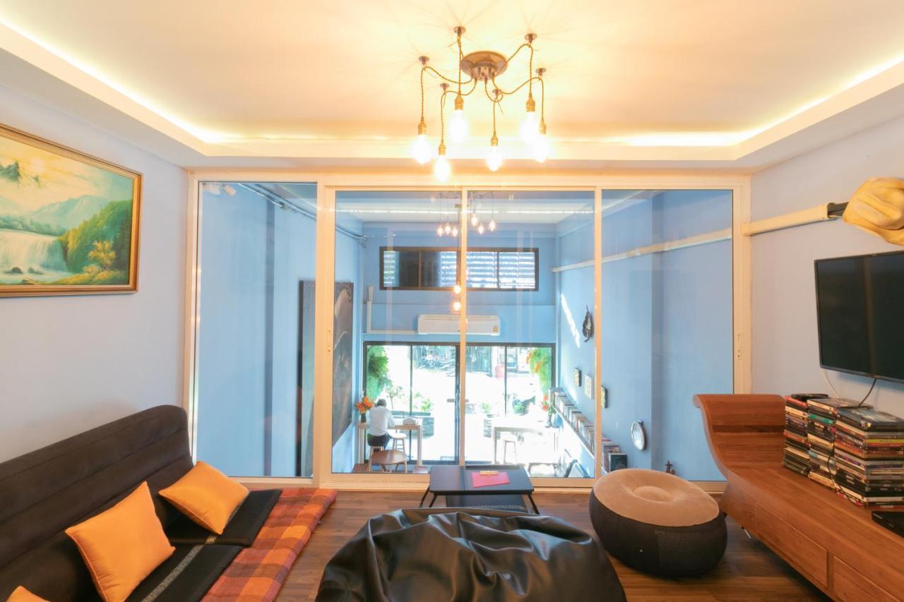 Phobphan Hostel Bangkok Eksteriør bilde
