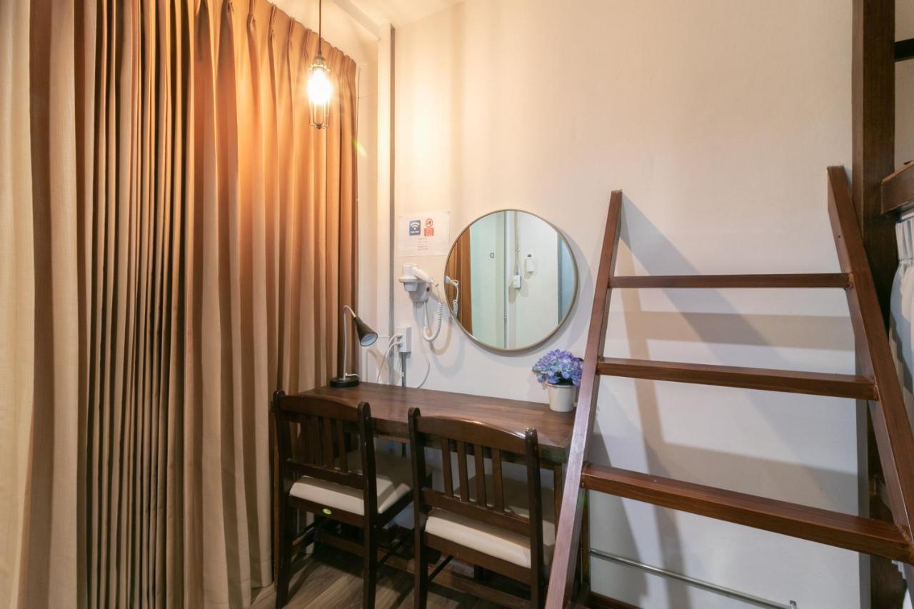 Phobphan Hostel Bangkok Eksteriør bilde