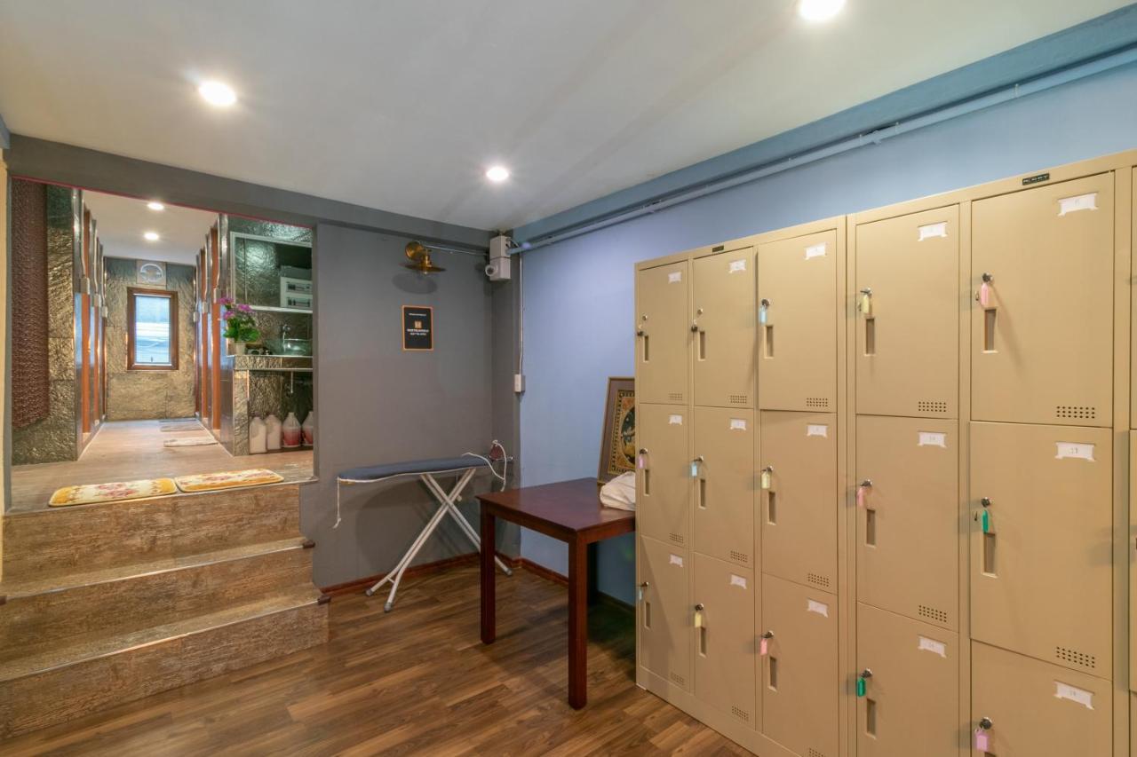 Phobphan Hostel Bangkok Eksteriør bilde