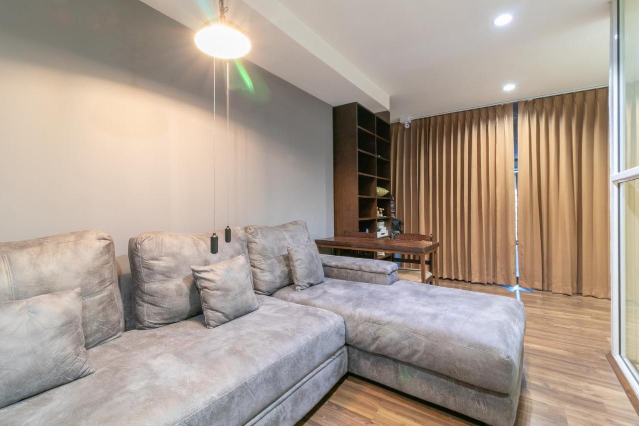 Phobphan Hostel Bangkok Eksteriør bilde