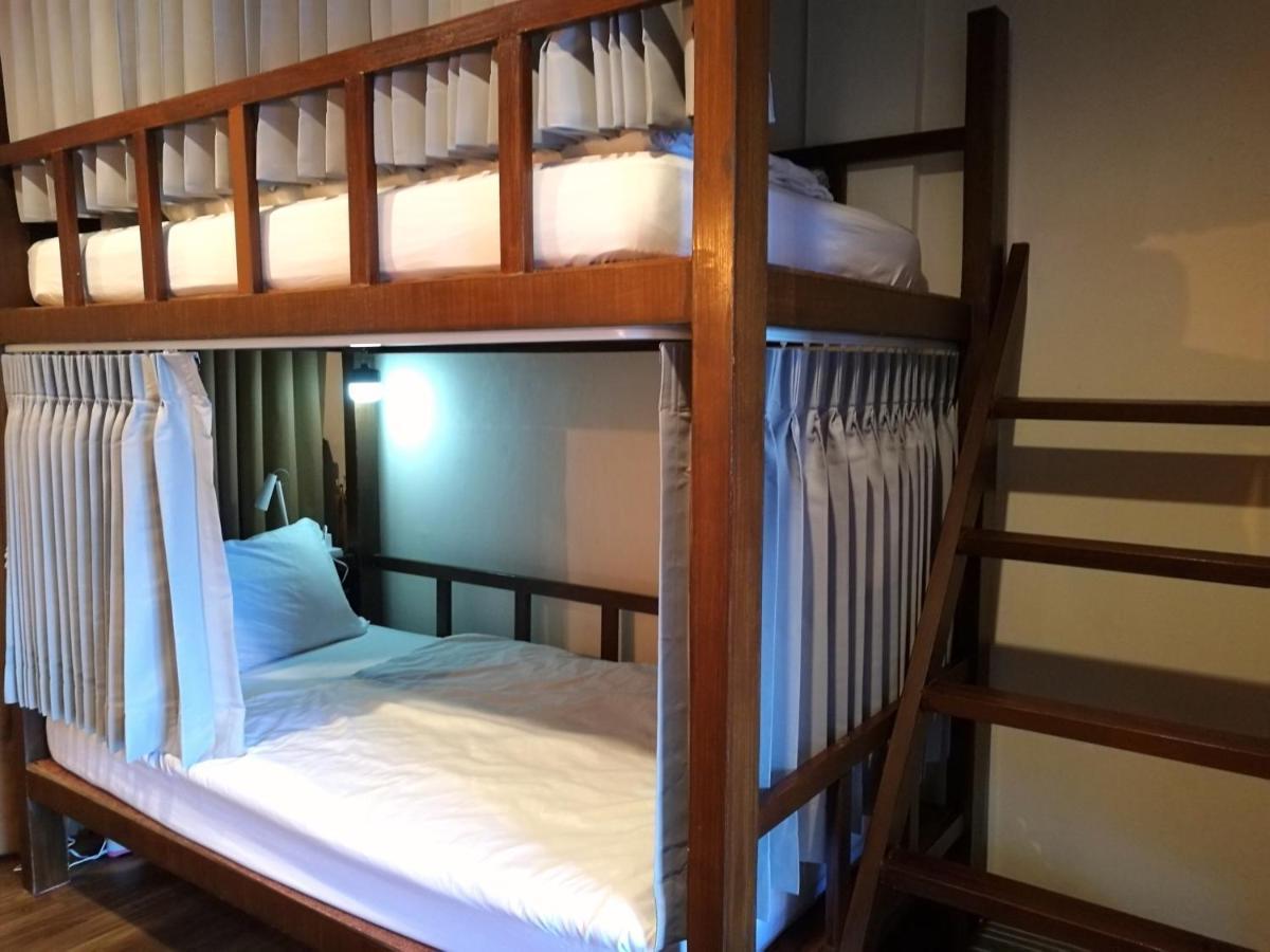 Phobphan Hostel Bangkok Eksteriør bilde